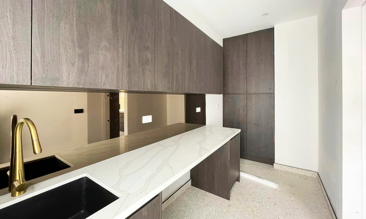Kitchen Cabins